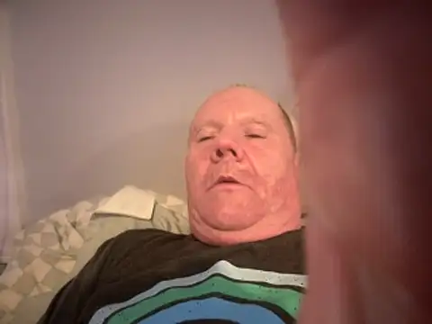 Snapshot of masterjerseyjoe chatting on November 22, 3:44 pm masterjerseyjoe online show from November 22, 3:44 pm