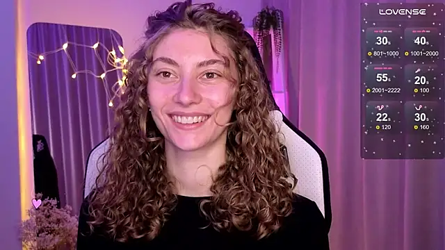 lady curls online show from March 9, 3:01 am