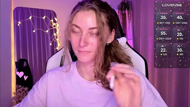 lady curls online show from March 22, 11:53 pm