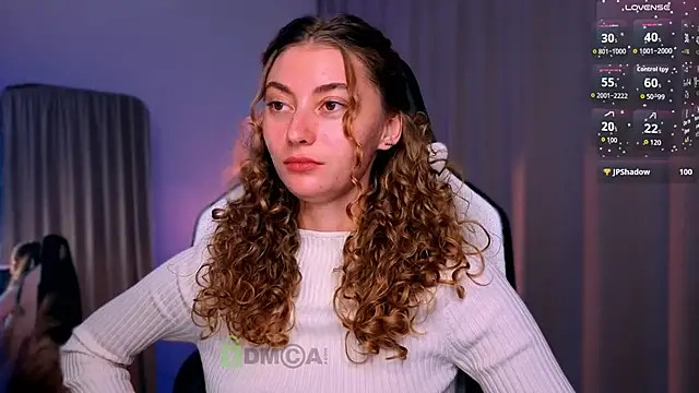 lady curls online show from September 25, 9:40 pm