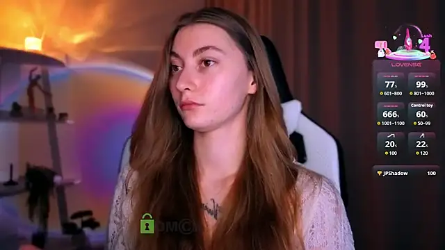 lady curls online show from March 6, 10:50 pm