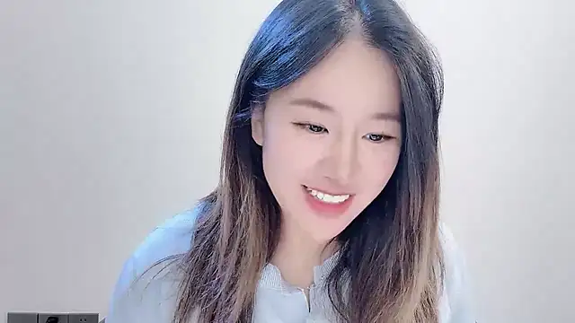 chloe-01 online show from November 12, 4:02 am