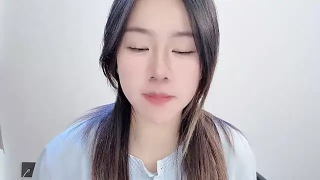 chloe-01 online show from November 26, 3:18 am