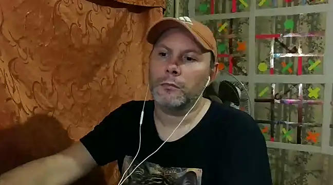 Snapshot of AgnichBan chatting on January 8, 10:37 pm AgnichBan online show from January 8, 10:37 pm