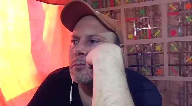 Snapshot of AgnichBan chatting on January 9, 8:34 am AgnichBan online show from January 9, 8:34 am