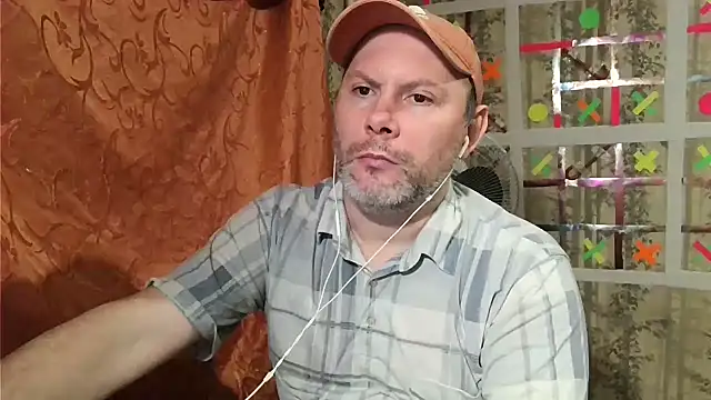 Snapshot of AgnichBan chatting on January 12, 12:28 am AgnichBan online show from January 12, 12:28 am