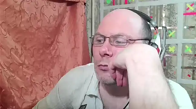 Snapshot of AgnichBan chatting on March 19, 8:22 pm AgnichBan online show from March 19, 8:22 pm