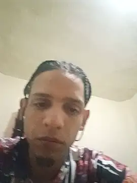 302444 online show from May 19, 9:37 am