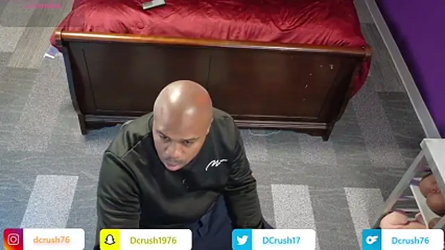 Snapshot of Dcrush17 chatting on December 20, 12:34 pm Dcrush17 online show from December 20, 12:34 pm