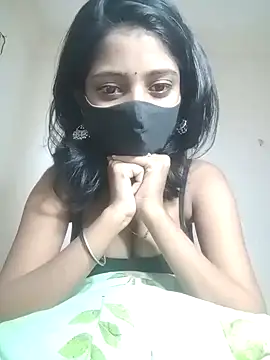 Snapshot of HotKhushi13 chatting on December 10, 5:07 am HotKhushi13 online show from December 10, 5:07 am