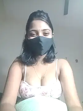 Snapshot of HotKhushi13 chatting on December 15, 1:22 pm HotKhushi13 online show from December 15, 1:22 pm