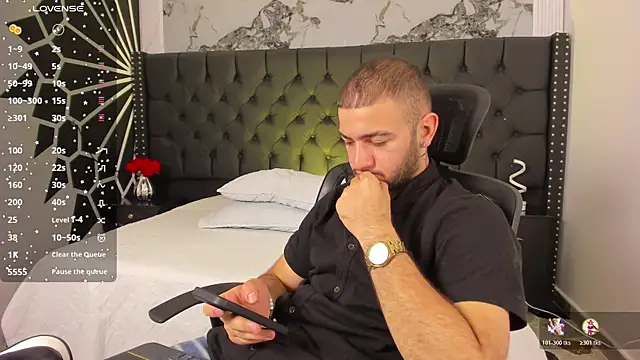 MaximusDick1  online show from June 1, 12:51 pm