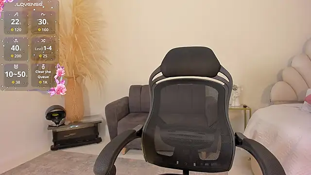 MaximusDick1  online show from June 28, 12:11 pm