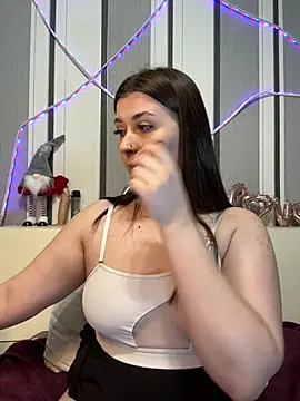 Jadelli online show from February 12, 7:56 pm