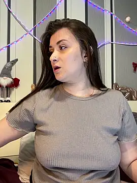 Jadelli online show from February 28, 6:09 pm