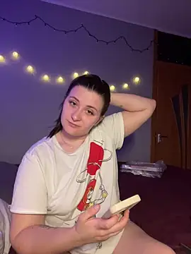 Jadelli online show from March 4, 9:32 pm