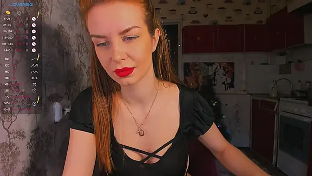 Snapshot of the_perfectgirl chatting on January 17, 9:49 am the perfectgirl online show from January 17, 9:49 am