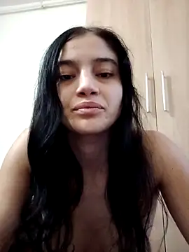 Snapshot of Virgin_Pussy_Love chatting on December 22, 2:36 pm Virgin Pussy Love online show from December 22, 2:36 pm