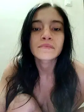 Snapshot of Virgin_Pussy_Love chatting on January 13, 3:39 pm Virgin Pussy Love online show from January 13, 3:39 pm