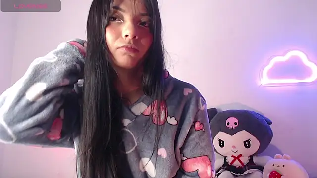 sofi soft  online show from November 7, 8:42 pm