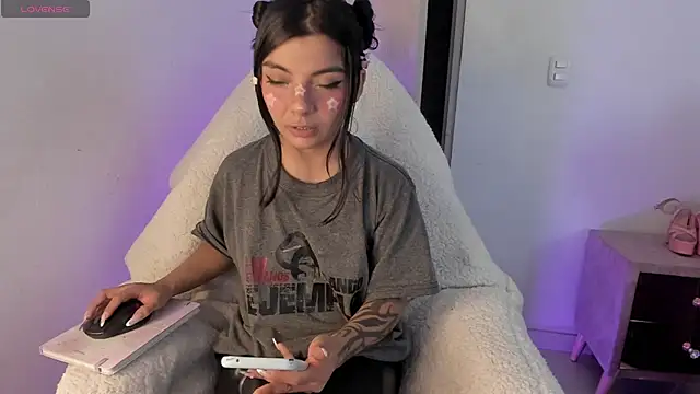 sofi soft  online show from July 3, 6:03 pm