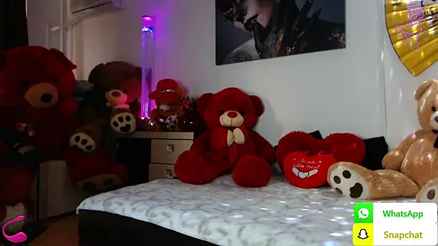 EvelynAisha online show from March 14, 3:47 pm