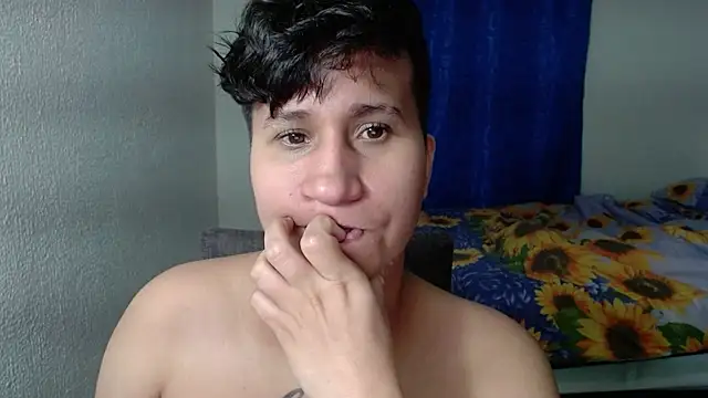 Im Milan Rs online show from February 20, 2:41 am