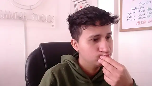 Im Milan Rs online show from April 5, 7:11 pm