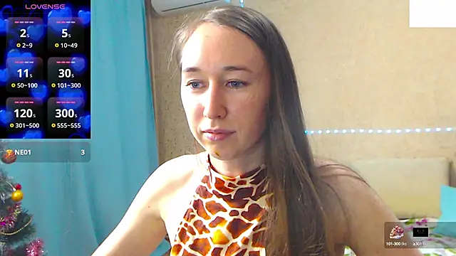 Snapshot of --Model--2 chatting on January 29, 8:25 pm --Model--2 online show from January 29, 8:25 pm