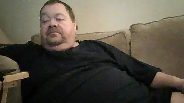 Snapshot of hitman_35 chatting on March 2, 5:52 am hitman 35 online show from March 2, 5:52 am