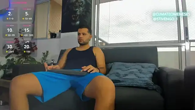 MattMeness online show from November 18, 9:30 pm