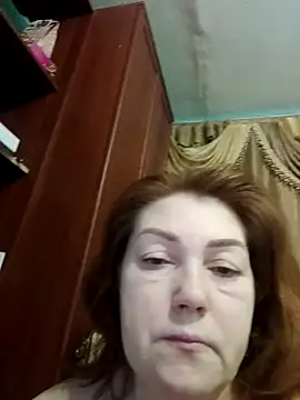 Snapshot of Madame-Butterfly chatting on January 14, 10:02 pm Madame-Butterfly online show from January 14, 10:02 pm