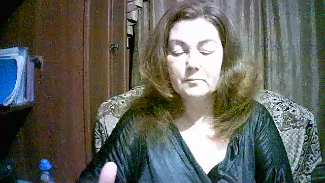 Snapshot of Madame-Butterfly chatting on October 16, 2:07 pm Madame-Butterfly online show from October 16, 2:07 pm