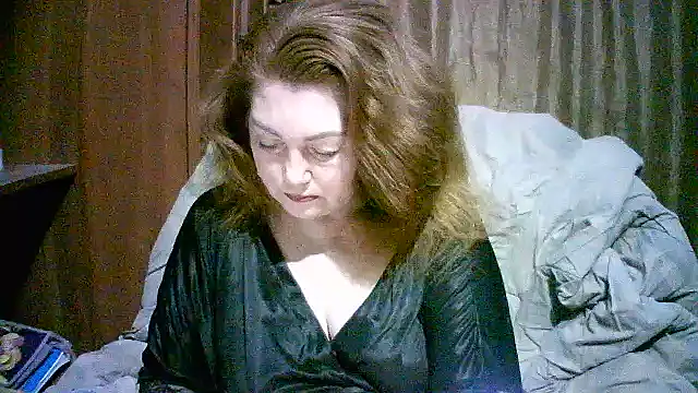 Madame-Butterfly online show from December 4, 4:38 pm