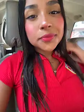 Snapshot of Mariangel_11 chatting on June 12, 2:27 pm Mariangel 11 online show from June 12, 2:27 pm
