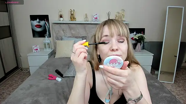 Snapshot of KattyPeachX chatting on March 21, 1:13 am KattyPeachX online show from March 21, 1:13 am