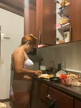 Snapshot of Susi_30 chatting on September 11, 1:17 am Susi 30 online show from September 11, 1:17 am