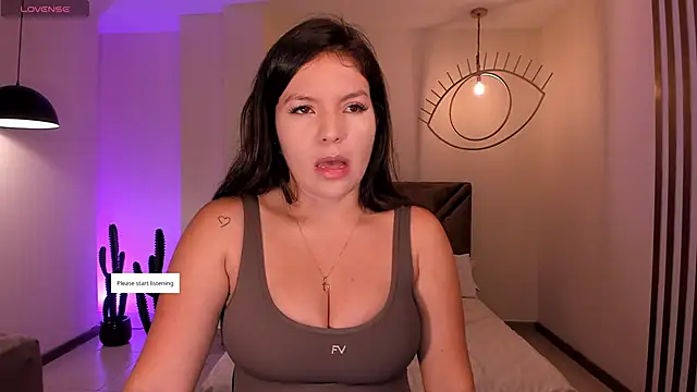 ValeriaRoldanX online show from May 17, 11:17 am