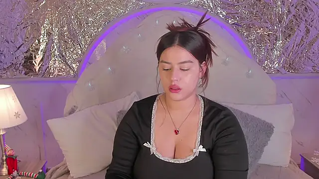 Miamontoya online show from December 19, 1:40 pm