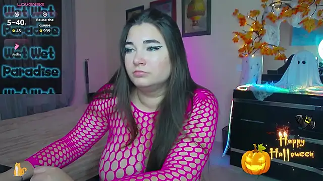 Lillianhot68 online show from November 1, 1:35 pm