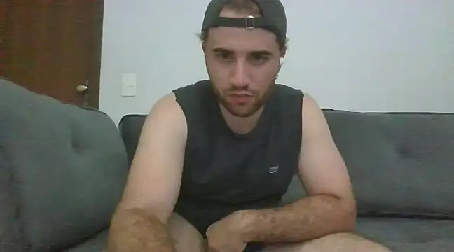 Snapshot of TomAlex chatting on December 4, 1:58 am TomAlex online show from December 4, 1:58 am