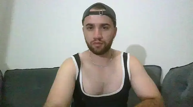 Snapshot of TomAlex chatting on December 13, 10:55 pm TomAlex online show from December 13, 10:55 pm