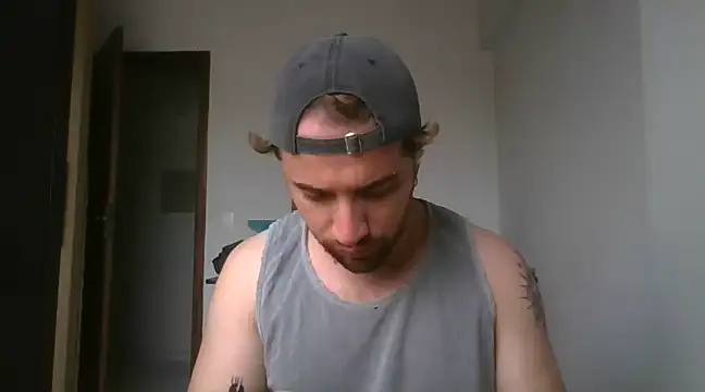 Snapshot of TomAlex chatting on January 30, 11:11 am TomAlex online show from January 30, 11:11 am