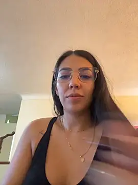 Snapshot of StaceyJones1 chatting on November 8, 4:18 pm StaceyJones1 online show from November 8, 4:18 pm