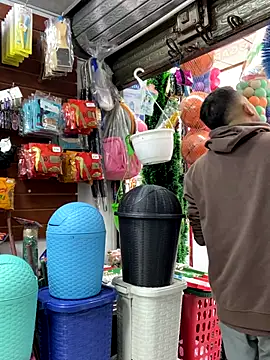 JuanZapata33 online show from November 29, 8:56 pm