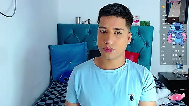 Snapshot of Randy_horny chatting on March 7, 6:54 pm Randy horny online show from March 7, 6:54 pm