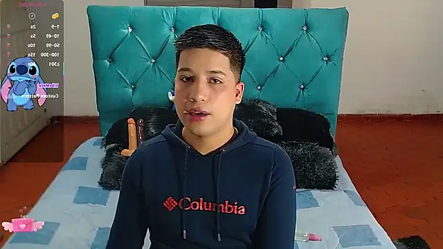 Snapshot of Randy_horny chatting on September 22, 4:09 pm Randy horny online show from September 22, 4:09 pm