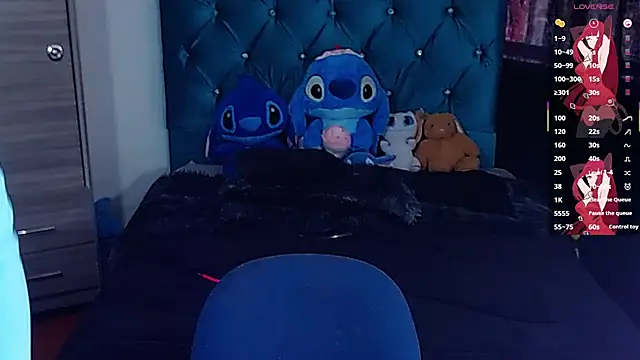 Snapshot of Randy_horny chatting on November 10, 6:07 pm Randy horny online show from November 10, 6:07 pm