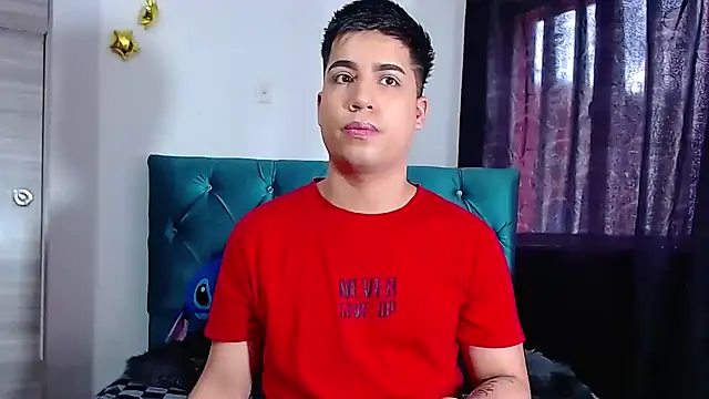 Snapshot of Randy_horny chatting on November 23, 5:02 pm Randy horny online show from November 23, 5:02 pm