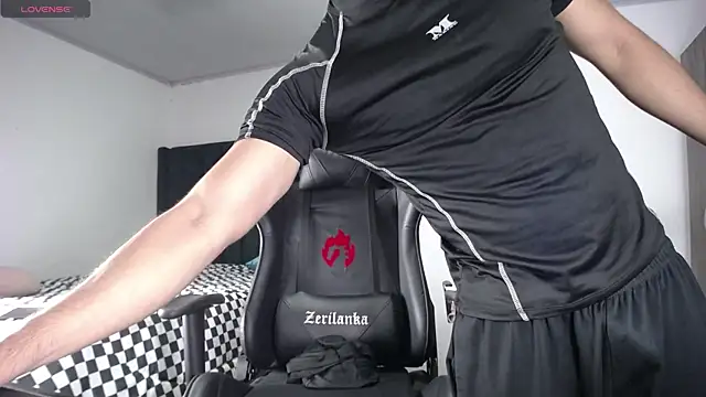 man dur07 online show from December 7, 10:50 pm